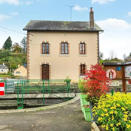 Дом отдыха Moulin De Neuville *